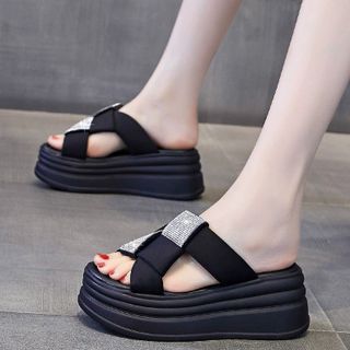 DÉP BM QUAI ĐAN PHỐI ĐÁ