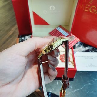 ĐỒNG HỒ NAM TRUNG CẤP DA NÂU