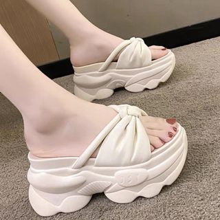 DÉP BÁNH MÌ NƠ DÂY THẮT 8P
