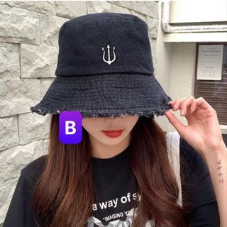 Nón bucket thêu đinh ba CQ