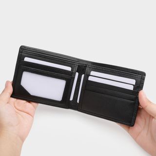 Bóp Ví Nam Da Bò Dập Hoạ Tiết Cách Điệu Nổi Bật DFA268