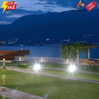 Đèn pha năng lượng mặt trời 400W cao cấp, có điều khiển từ xa