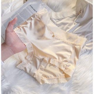 10 quần lót nữ satin viền ren quyến rũ, chất su lụa mát lạnh
