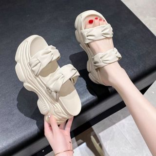 DÉP BM 2 QUAI NHÚN HÀNG CAO CẤP