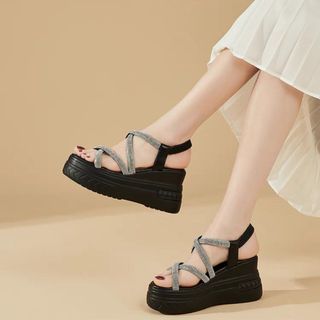 SANDAL XUỒNG DÂY CHÉO PHỐI ĐÁ