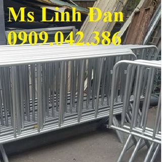 Rào Chắn Đường Bằng Thép Không Ghỉ
