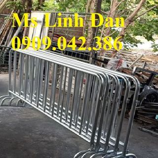Rào Chắn Đường Bằng Thép Không Ghỉ