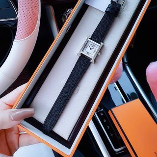ĐỒNG HỒ DA CAO CẤP NỮ VUÔNG 5