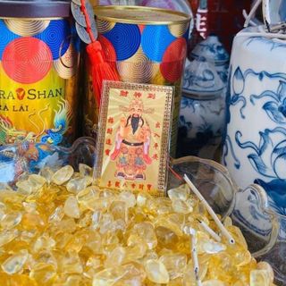 Kim Bài Thần Tài 2024 Mở Cung Tài Lộc Phong Thủy May Mắn Chiêu Hút Tài Lộc - Chất Liệu Đồng Vàng