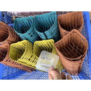 GIỎ ĐỰNG GIẤY VỆ SINH DÁN TƯỜNG BẰNG NHỰA TIỆN DỤNG ĐA NĂNG CTB241 - BECHIP