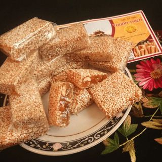 COMBO 2 BÌ, 5 BÌ KẸO MÈ XỬNG HUẾ - ĐẶC SẢN ĐẬM ĐÀ BẢN SẮC HƯƠNG VỊ CỐ ĐÔ CTB542 - BECHIP