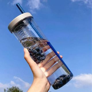 BÌNH NƯỚC DETOX TRONG SUỐT 700ML CÓ NGĂN CHỨA HOA QUẢ VÀ ỐNG HÚT TIỆN LỢI CTB114 - BECHIP