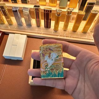 Zippo bọc giáp nai thần