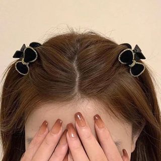 Kẹp nơ đính đá