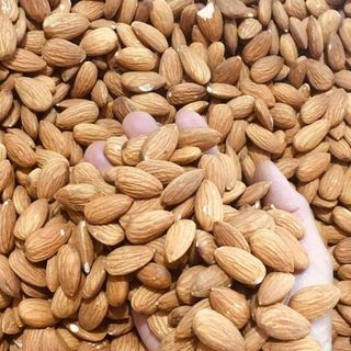 Hạt hạnh nhân giá sỉ
