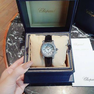 ĐỒNG HỒ NỮ DA TRUNG CẤP CHOPA ĐÁ RƠI