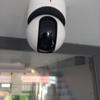 Camera IP Robot 2MP HIKVISION DS-2CV2Q21FD-IW(B)