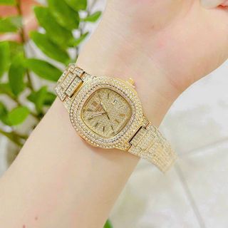 ĐỒNG HỒ CAO CẤP LÊN TAY CỰC ĐẸP ,GIÁ RẺ ,THƠI TRANG .BẢO HÀNH MÁY 2 NĂM NẾU LỖI DO NHÀ SẢN XUẤT9