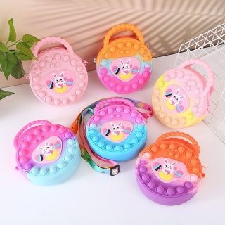 Túi SSlicon Hoạ Tiết Hoạt Hình Dễ Thương Tui Dáng Chòn Bóp Bíp