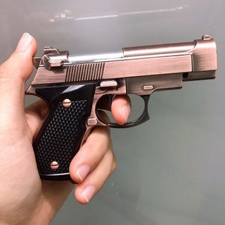 BẬT LỬA KHÈ HÌNH SÚNG M92 (SIZE: 11CM) - (XÀI GAS)