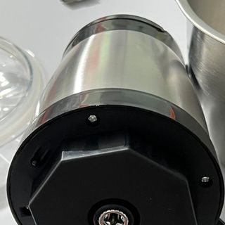 Máy xay đa năng 2L (Kiện 20 cái) Sỉ  : 110,000 Lẻ : 120,800