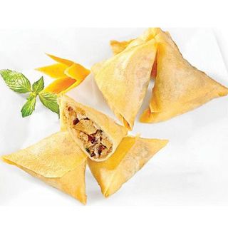 CHẢ GIÒ TAM GIÁC BÒ 400gr/20c