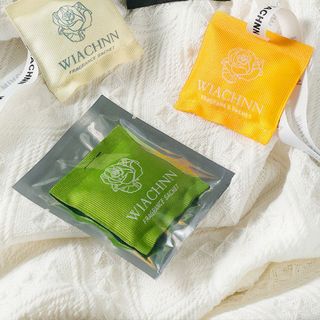 Túi Sáp Thơm Rose WIACHNN với 4 mùi hương thơm mát, lưu hương , khử mùi cho không gian của bạn ( Hàng, Giá Tận Xưởng )
