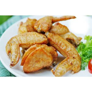 Cánh gà nguyên cành 1kg (giao tphcm)