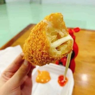 HOTDOG Xúc Xích phô mai 5 cây 500gr (giao Tphcm)