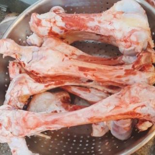 Xương ống bò cưa khúc dùng nấu nước lèo sẵn 1kg (giao hỏa tốc TPHCM)
