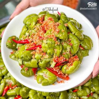 Cà na thái đập dập xốc muối ớt bịch 500g