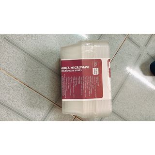 Hộp nhựa đựng thức ăn hình chữ nhật có nắp 650ml