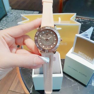 ĐỒNG HỒ CAO SU NỮ CAO CẤP M/K PINK