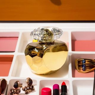 NƯỚC HOA CÁ TÍNH MẠNH MẼ CAO CẤP ĐỘC QUYỀN DAMODE LUXE 75ML DÀNH CHO NỮ