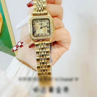 Đồng hồ chanelss lắc vuông viền đá đẹp lắp lánh