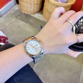 Đồng hồ nam cao cấp kim trôi