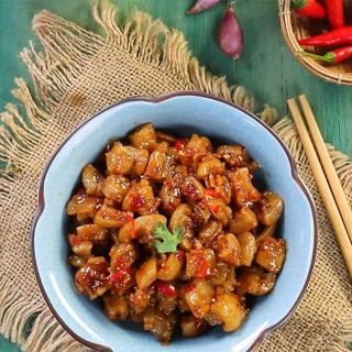 TÓP MỠ RIM NƯỚC MẮM TỎI ỚT ĐẬM ĐÀ LẠ MIỆNG 300G - WINNIE HOUSE