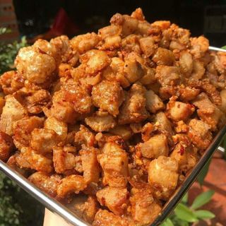 TÓP MỠ RIM NƯỚC MẮM TỎI ỚT ĐẬM ĐÀ LẠ MIỆNG 300G - WINNIE HOUSE