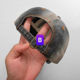 Nón lưỡi trai thêu chữ D màu đỏ CQ