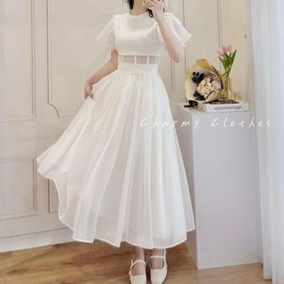 Chiếc đầm lộng lẫy xinh