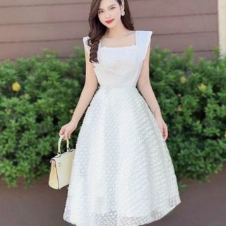 Váy xinh lung linh