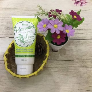 Sửa rửa mặt gạo Thái Lan 180ml nội địa chính hãng