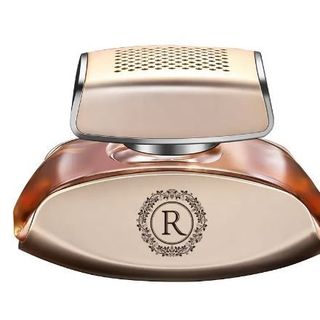 Nước hoa ô tô sang trọng