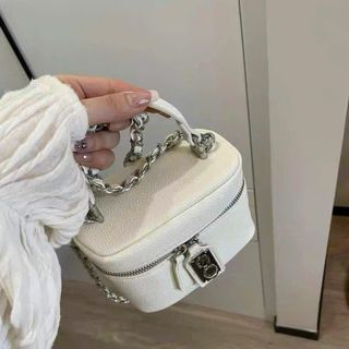 Túi xách quảng châu Cốp Quai Xách Kèm Chuông Nội Địa (Chuyên sỉ túi xách sll, balo, ví, thắt lưng, túi Laptop)