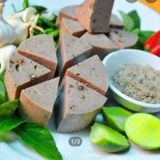 Sỉ chả bò đà nẵng tại HCM