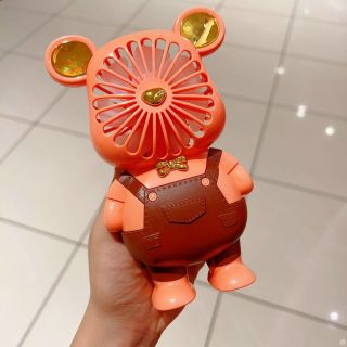 Quạt sạc gấu lớn 6606