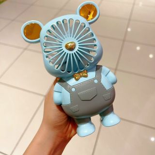 Quạt sạc gấu lớn 6606