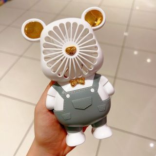 Quạt sạc gấu lớn 6606