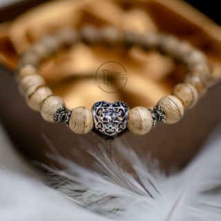 Vòng Đơn Trầm Hương Thiên Nhiên Phong Thủy Mix Charm Kiểu