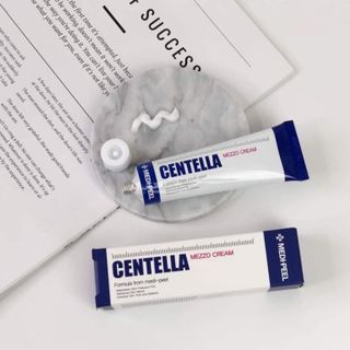 Kem Trị Mụn Phục Hồi Da MediPeel Centella Mezzo Cream 30ml